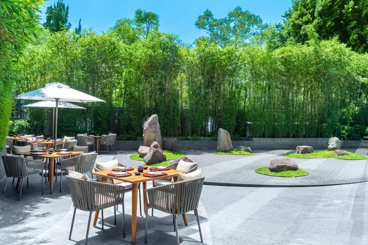 Hyatt Regency Città del Messico Esterno foto The outdoor dining area at the restaurant