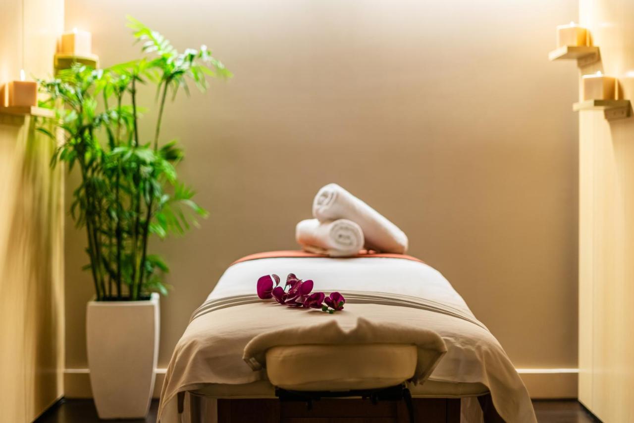 Hyatt Regency Città del Messico Esterno foto Massage bed