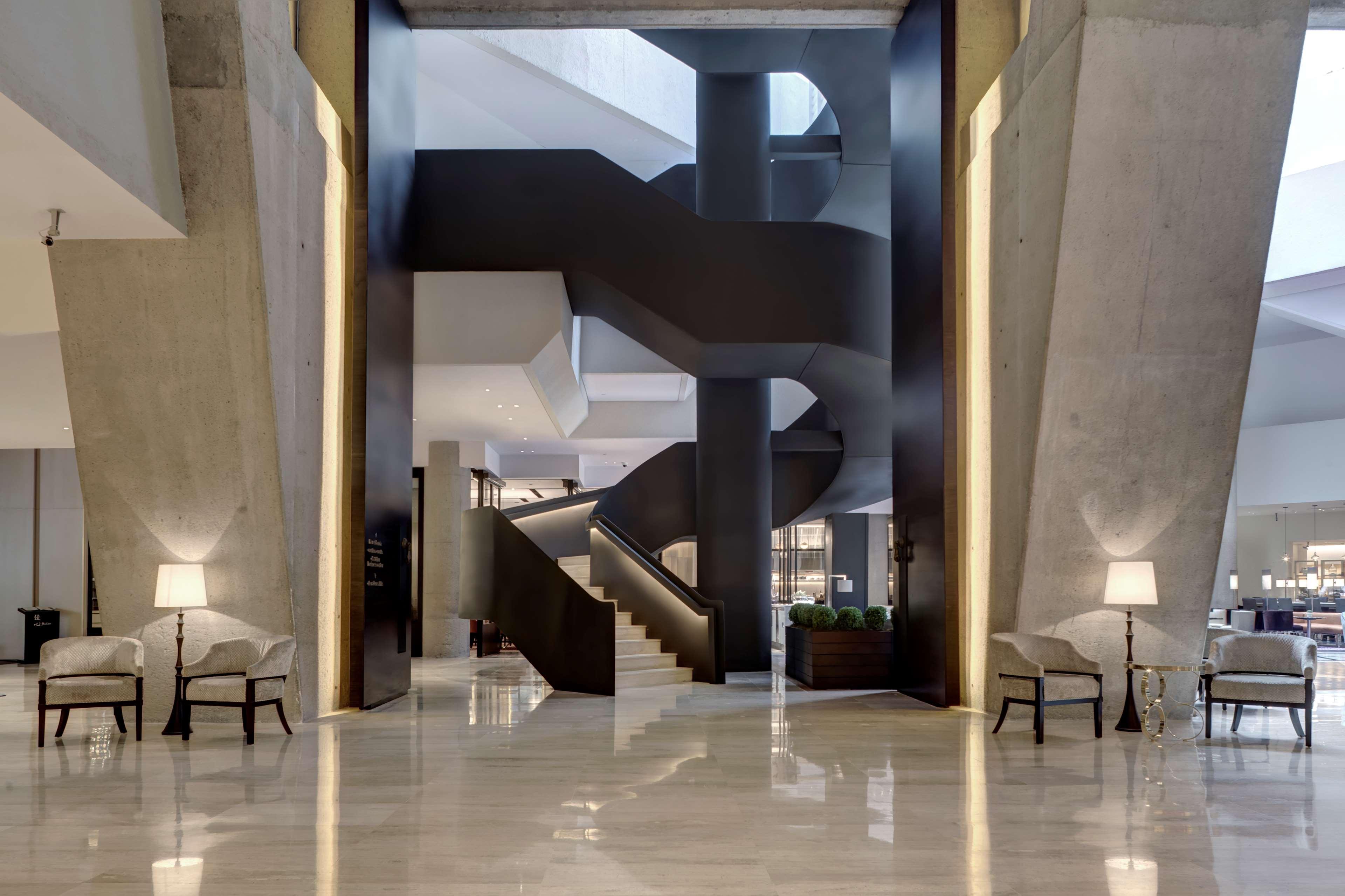 Hyatt Regency Città del Messico Esterno foto The lobby of the hotel
